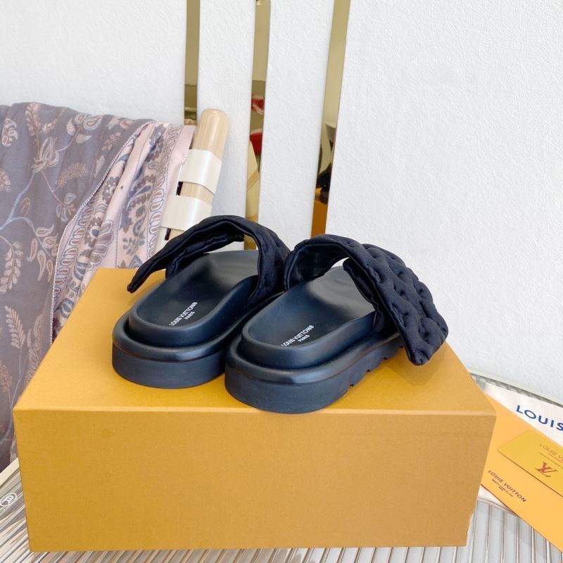 Louis Vuitton Slippers